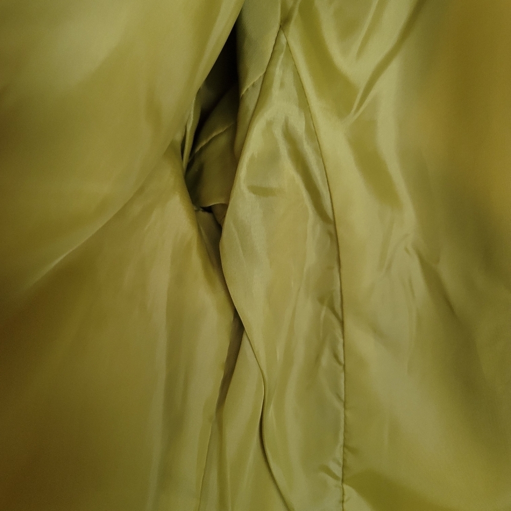 Jacket - Picture 4 of 4
